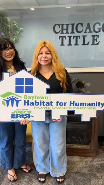 Another happy homeowner in Baytown! 🎉🏡 Congratulations on closing on your lovely home. May God bless this house and all who enter it, and may it be filled with love, laughter, and sweet new beginnings. #habitatforhumanity #buildinghope #communitybuilders #community #baytowntx
