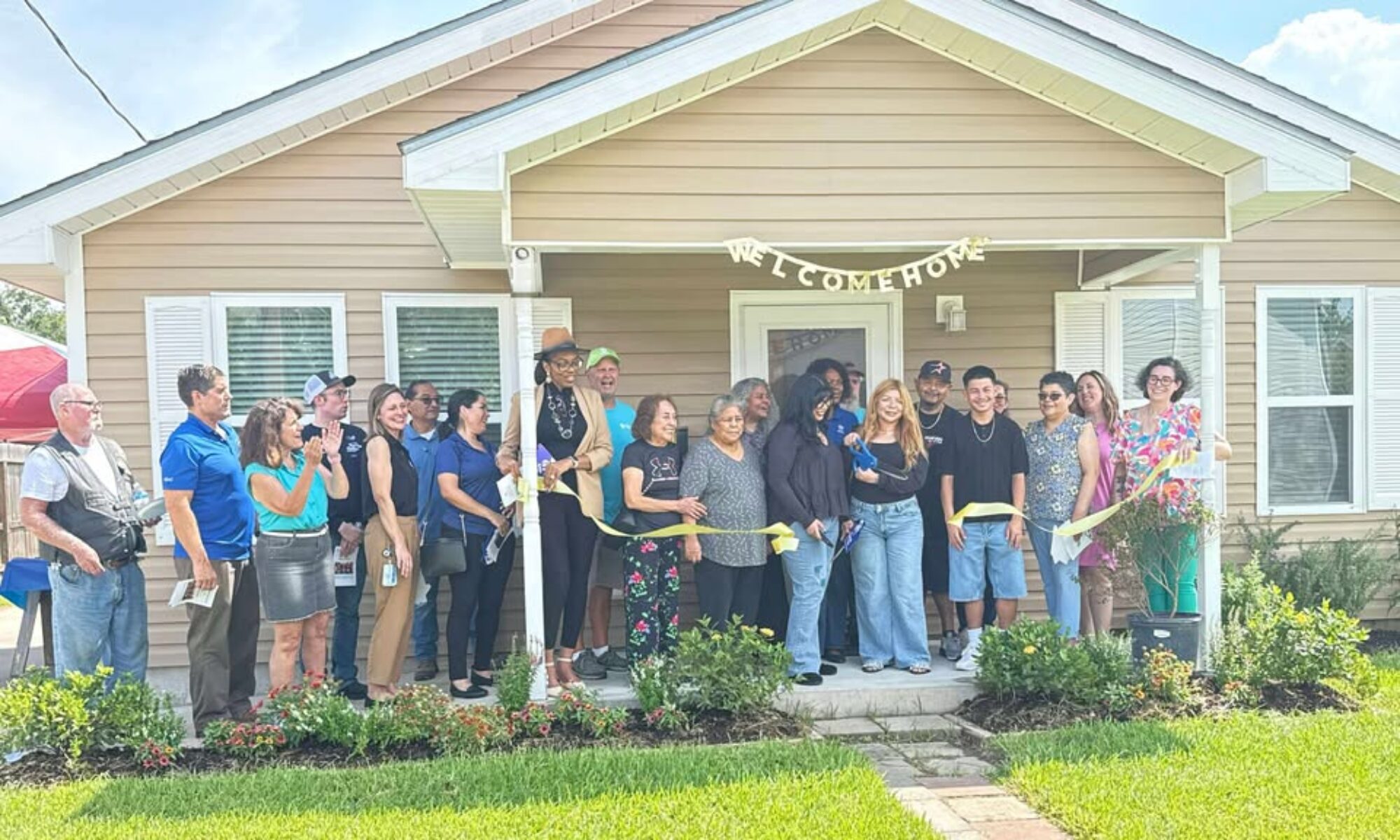house dedication in baytown tx for habitat for humanity